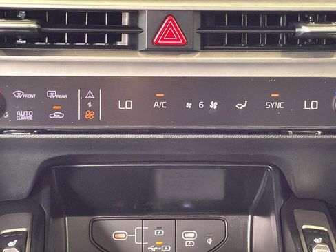 New 2026 Kia Sorento S FWD image 31