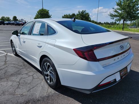 Used 2021 Hyundai Sonata Blue FWD image 15