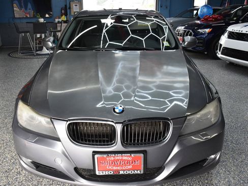Used 2011 BMW 328i xDrive Sedan AWD/4WD image 12