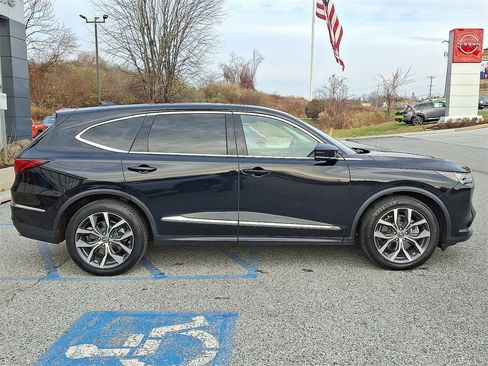 Used 2023 Acura MDX SH-AWD w/ Technology Package image 7