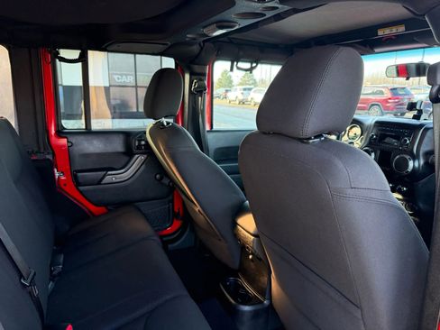 Used 2016 Jeep Wrangler Unlimited Sport image 22