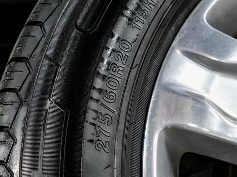 Used 2018 Ford F150 Platinum w/ Equipment Group 701A Luxury image 59