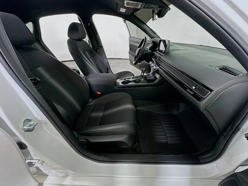 Used 2025 Honda Civic Sport image 11
