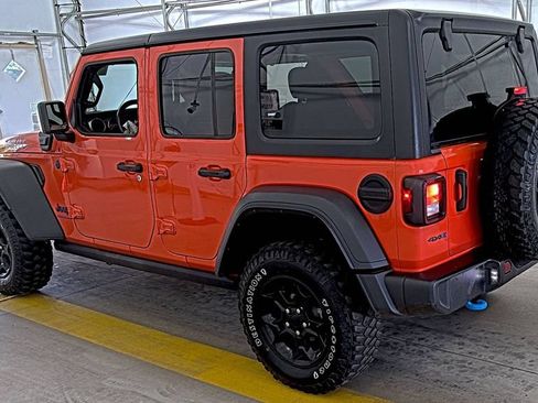 Used 2023 Jeep Wrangler Unlimited w/ 8.4" Radio Group AWD/4WD image 4