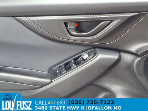 Used 2021 Subaru Crosstrek 2.0i Premium AWD/4WD image 23