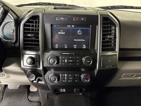 Used 2019 Ford F150 XLT w/ Trailer Tow Package AWD/4WD image 27