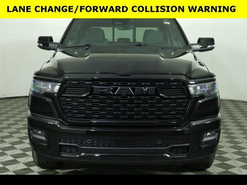 New 2026 RAM 1500 4x4 Crew Cab image 9