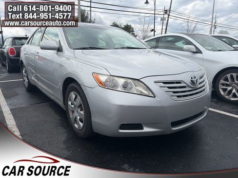 Used 2008 Toyota Camry LE image 3