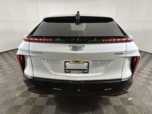 Used 2024 Cadillac Lyriq Sport RWD image 3