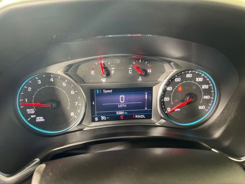 Used 2024 Chevrolet Equinox LS w/ LS Convenience Package image 16