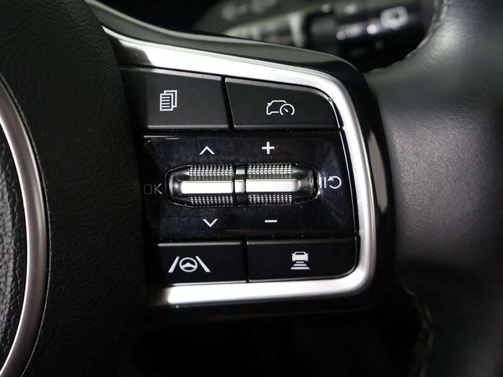 Used 2024 Kia Sorento S AWD/4WD image 44