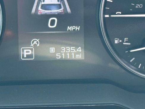 Used 2025 Subaru Outback Premium w/ Popular Package #1A AWD/4WD image 30