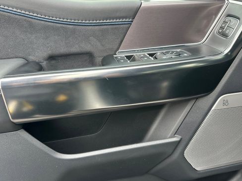 New 2025 Ford F150 Platinum image 10