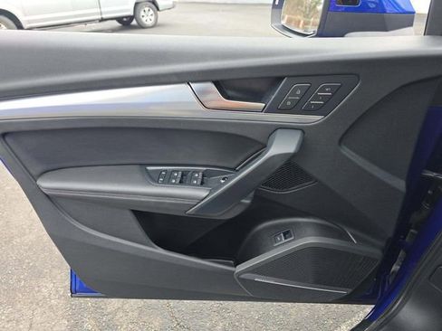 Used 2023 Audi Q5 2.0T Prestige w/ Prestige Package image 8