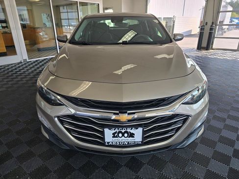 Used 2024 Chevrolet Malibu LT FWD image 8