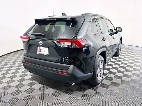 Certified 2025 Toyota RAV4 LE AWD/4WD image 3