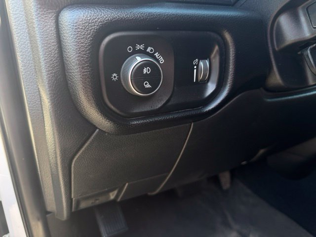 Used 2025 RAM 2500 Big Horn AWD/4WD image 15