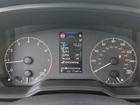 Used 2025 Toyota Corolla LE image 10