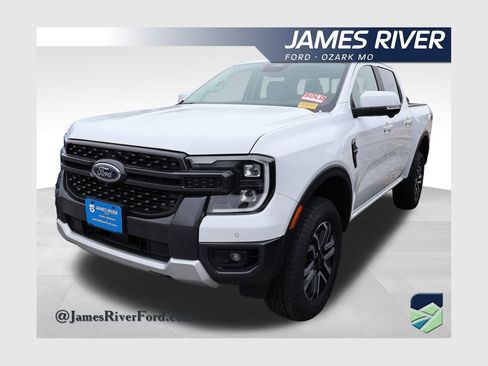 Used 2025 Ford Maverick Lariat AWD/4WD image 1