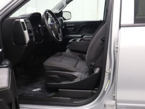Used 2018 Chevrolet Silverado 1500 LT w/ Trailering Package image 8