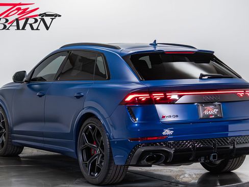 Used 2025 Audi RS Q8 performance AWD/4WD image 3