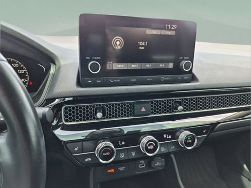 Used 2022 Honda Civic EX image 12