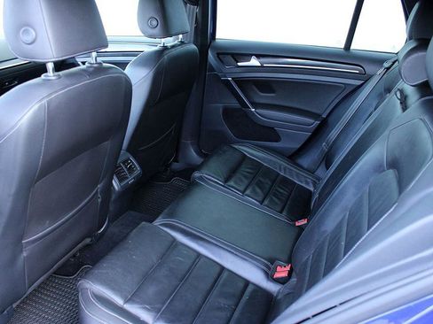 Used 2016 Volkswagen Golf R image 14