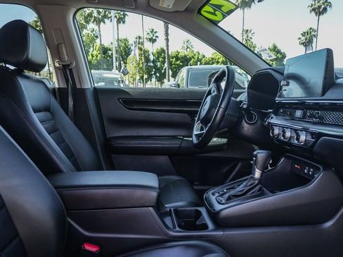 Used 2025 Honda CR-V EX-L image 17