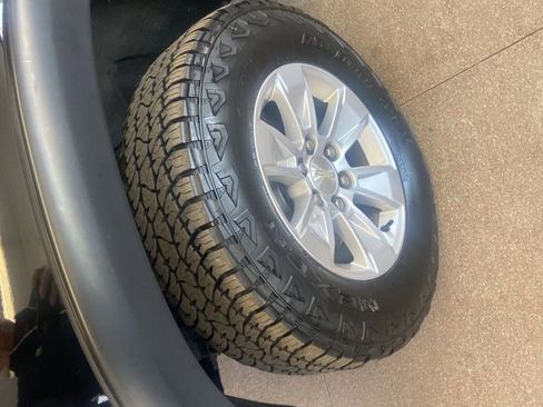 Used 2019 Chevrolet Silverado 1500 LT w/ All-Star Edition image 5