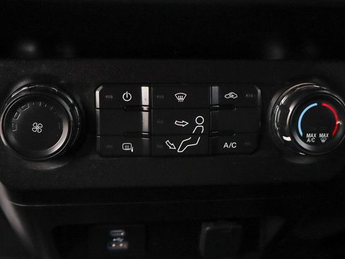 Used 2021 Ford F350 XLT AWD/4WD image 36