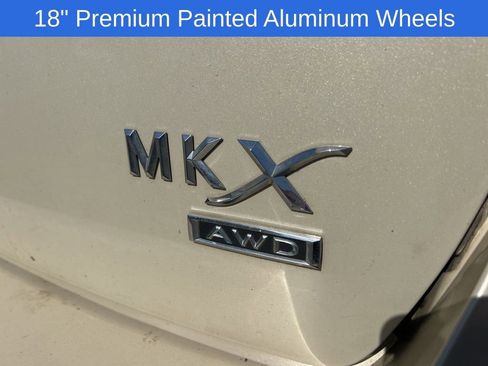 Used 2014 Lincoln MKX AWD w/ Equipment Group 101A image 12
