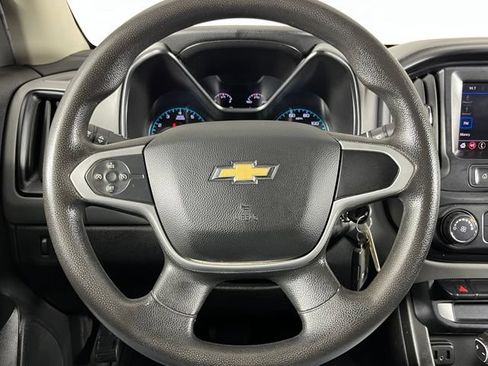 Used 2021 Chevrolet Colorado W/T w/ WT Convenience Package RWD image 13