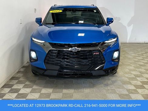 Used 2021 Chevrolet Blazer RS w/ Enhanced Convenience Package FWD image 2