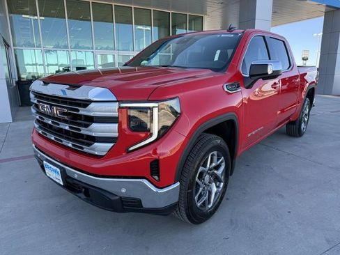 New 2026 GMC Sierra 1500 SLE w/ Preferred Package image 4