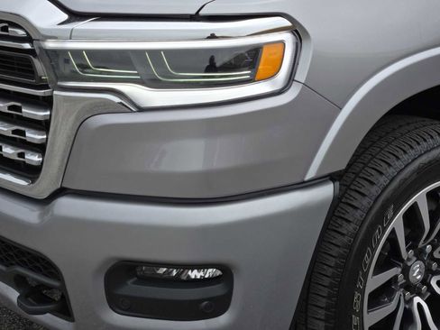 Used 2025 RAM 1500 Limited w/ Body Color Bumper Group AWD/4WD image 9