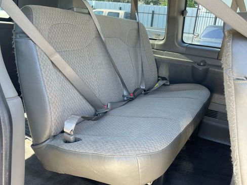 Used 2016 Chevrolet Express 2500 LS image 32