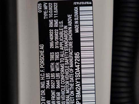 Used 2025 Porsche Cayenne Turbo image 60