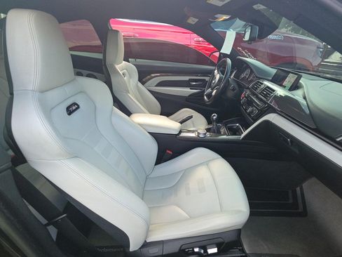 Used 2018 BMW M4 Coupe RWD image 11