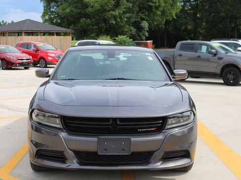 Used 2022 Dodge Charger SXT RWD image 8