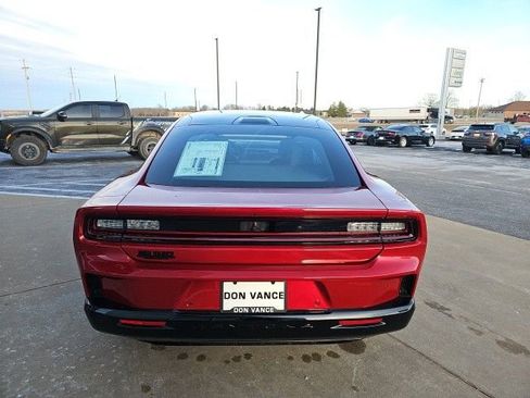 Used 2024 Dodge Charger R/T w/ Plus Group image 5