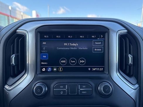 Used 2020 Chevrolet Silverado 1500 LT w/ Fleet Comfort Package image 24