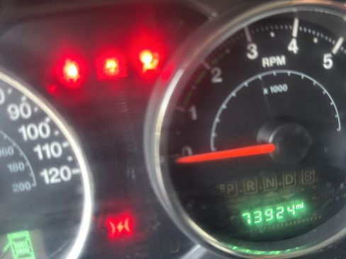 Used 2015 Jeep Wrangler Sahara w/ Connectivity Group AWD/4WD image 21