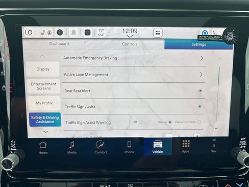 New 2026 Jeep Grand Wagoneer Summit w/ Premium Group III AWD/4WD image 8