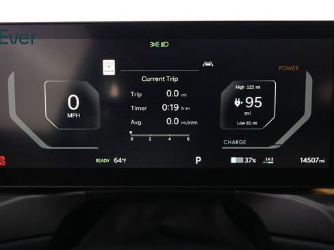 Used 2024 Kia EV9 Land AWD/4WD image 7
