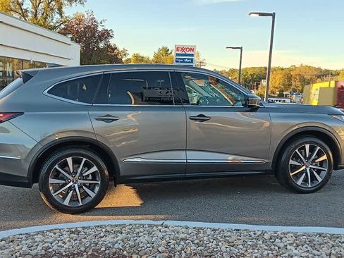 Used 2025 Acura MDX FWD w/ Technology Package image 6