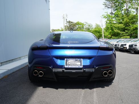 Used 2022 Ferrari Roma RWD image 8