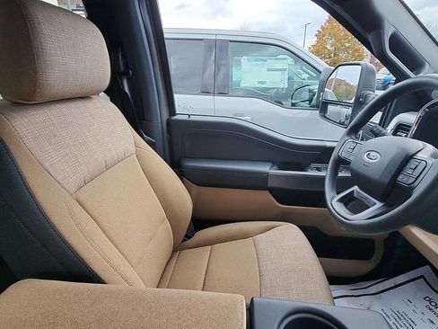 New 2026 Ford F250 XLT w/ XLT Premium Package image 11