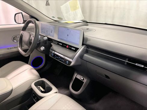 Used 2023 Hyundai Ioniq 5 Limited image 14