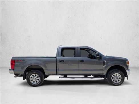 Used 2022 Ford F250 XL w/ STX Appearance Package AWD/4WD image 3