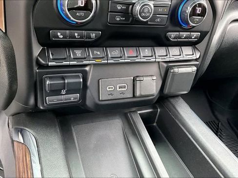 Used 2020 Chevrolet Silverado 2500 High Country w/ Z71 Off-Road Package image 24